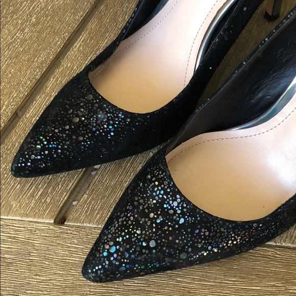 (Sold) Vince Camuto Harty Heels Black Iridescent - Picture 2 of 8